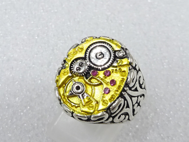 Japanese Kimono / Antique Accessories Metal